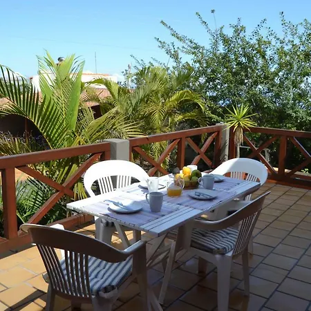 Castanos Country house *